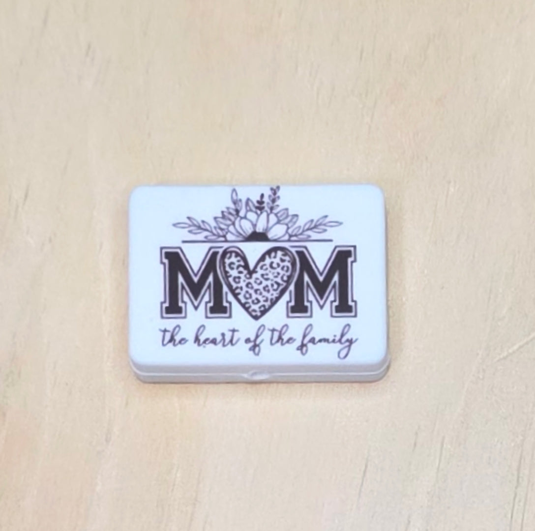 Mom the heart of the family printed silicone focal bead A211A