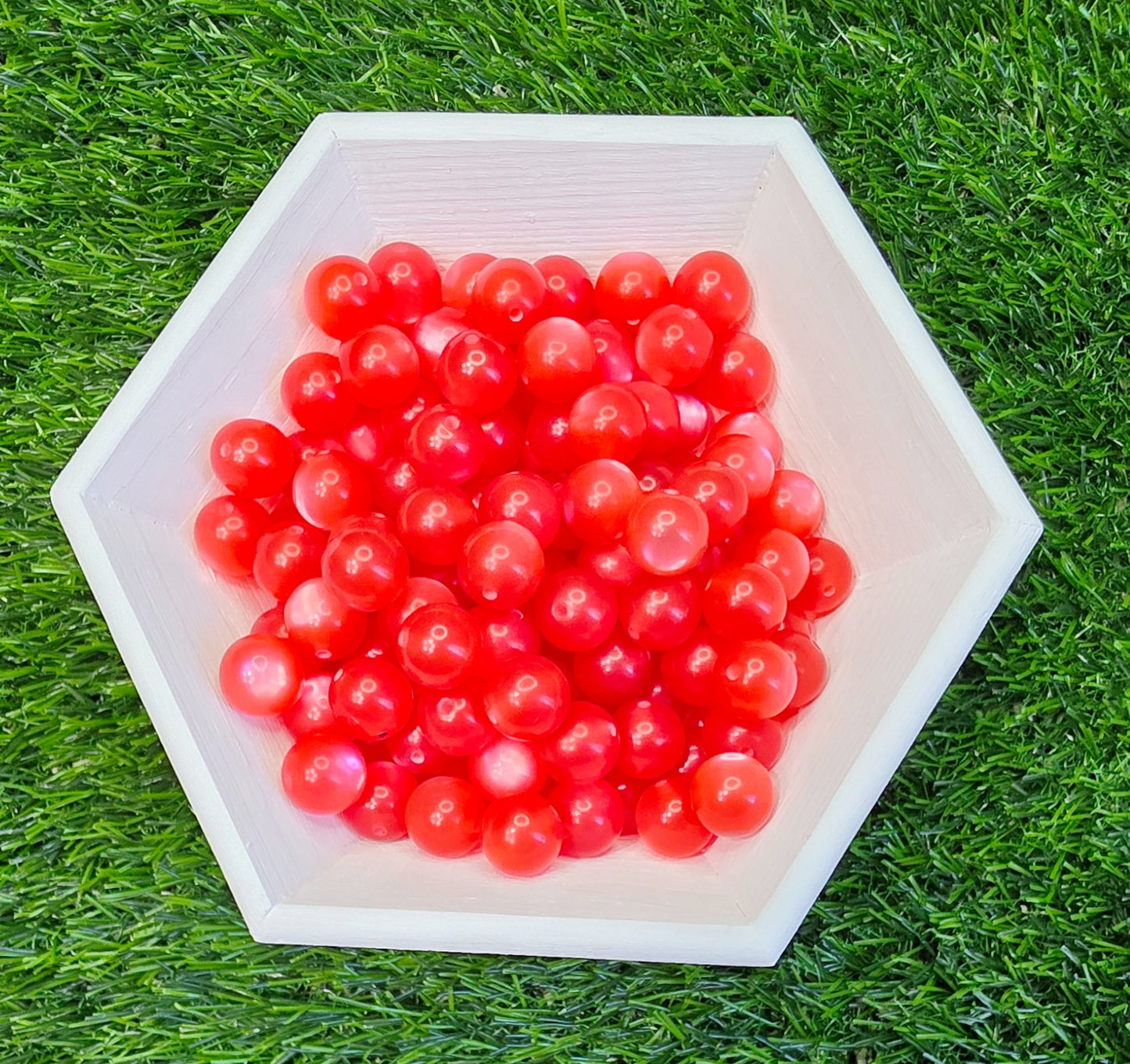 Cat eye acrylic round beads 16mm
