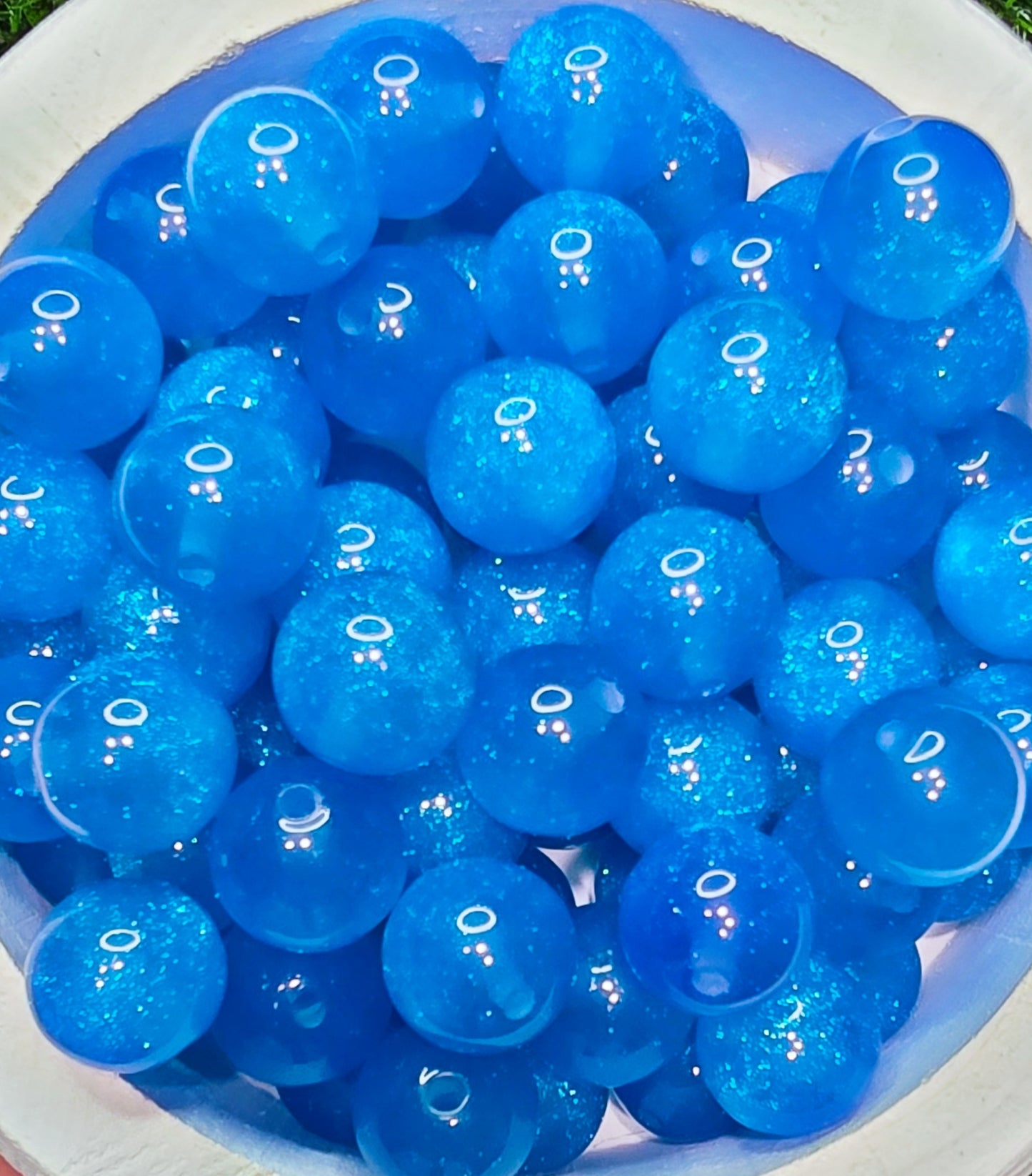Blue 16mm glow in the dark glitter acrylic beads